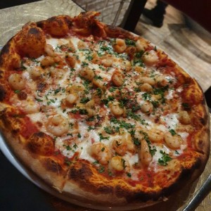 Pizza de camarones