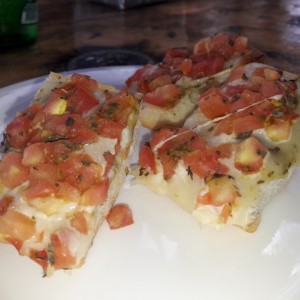 brochetas de tomates