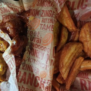 boneless y papas