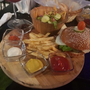 hamburguesa en combo