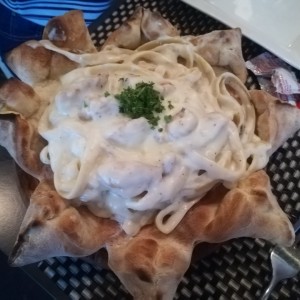 PASTAS - Alfredo con Pollo