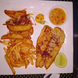Filete de Pescado al Ajillo