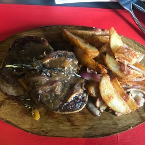 Filete Mignon con Bacon