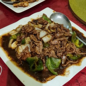 Res - Carne con vegetales