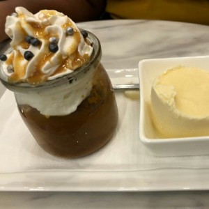 Volcano de Dulce de Leche con Helado