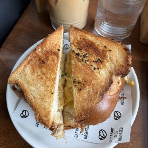 Sandwich Truffle Egg