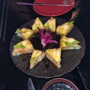 sushi pizza