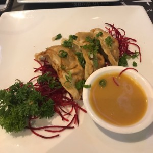 entrada, empanadas muy buenas