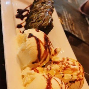 Cookies `n Cream Roll