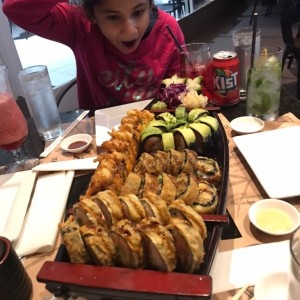 barco de sushi, canalero, dragon, tiger?
