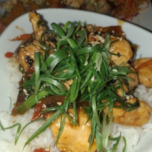 Yakimeshi. muy rico ???????