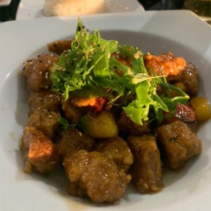 Pollo o cerdo agridulce