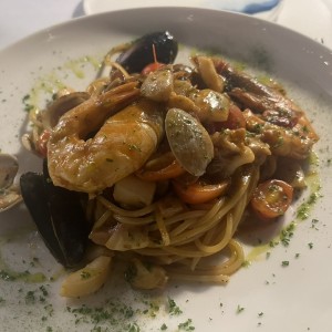 Pasta Scoglio