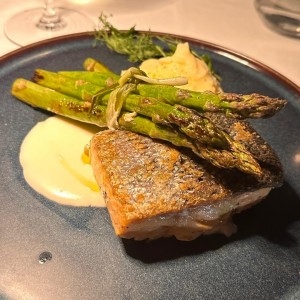 Salmone con Crema al Limone