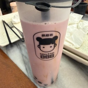 Tapioca de fresas con leche
