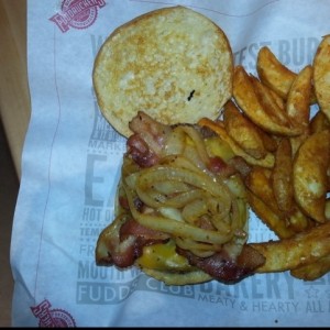 Hamburguesa y Wedges.