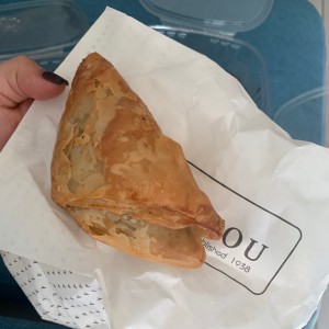 Empanada de espinaca y queso