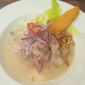 cebiche de corvina