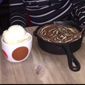 Brownies n cookies in a pan