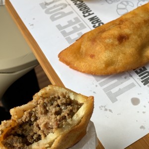 empanada de carne molida