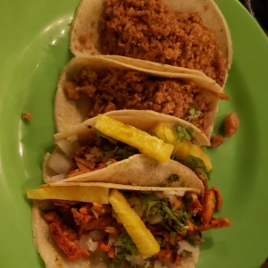 cochinilla pibil y al pastos 