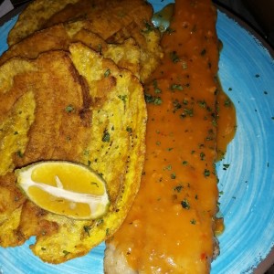 Filete en salsa de ajo