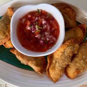 empanaditas de carne con queso