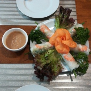 rollos frescos de camarones