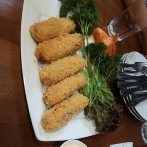 rollos fritoa de mariscos