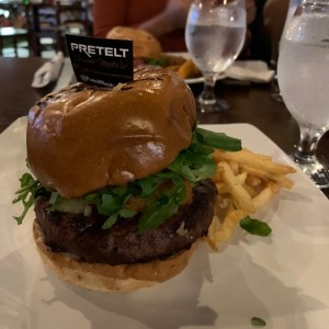 Pacho?s burger