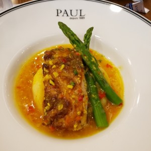 Corvina al ajillo