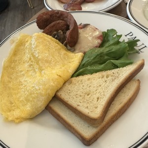 Omellet con hongos y tomate gratinado