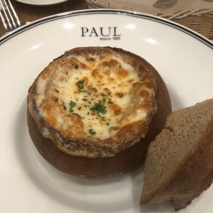 Sopa de cebolla Gratinada. ?