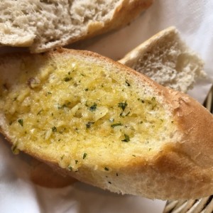Pan con ajo