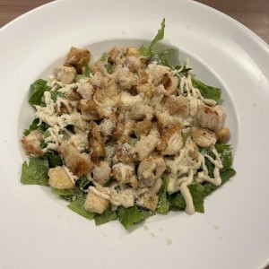 Ensalada cesar con pollo