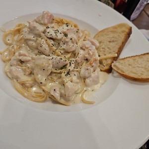 fettuccine Alfredo
