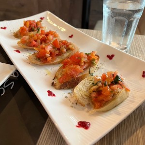 Bruschetta Mediterranea