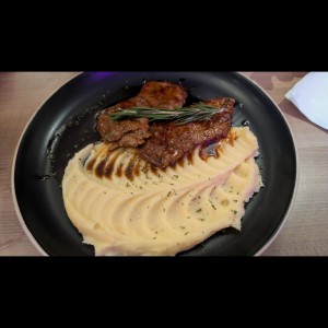 SCALOPPINE DI MANZO AL LIMONE