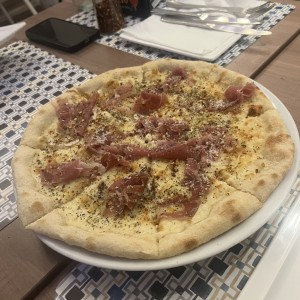 Pizza de prosciutto