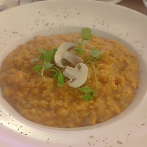 risotto hongos y Salmon