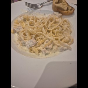 Fetuccinne Alfredo