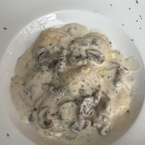 RAVIOLI DI FORMAGGIO AL TARTUFO