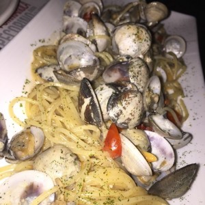 Spaguetti con Almejas