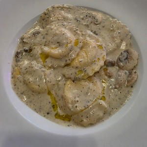 ravioli di formaggio al tartufo