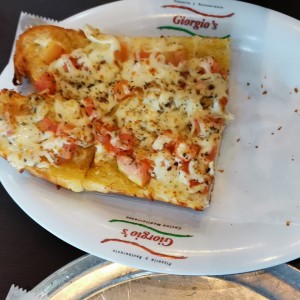 Bruscheta de mozarela.