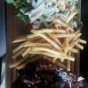 Platos Fuertes - Costillas borrachas