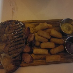 Platos Fuertes - Asados Angus