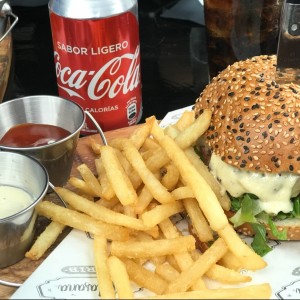 Platos Fuertes - Hamburguesas Bovi (1/4L)