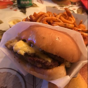 highway burger w/ fries