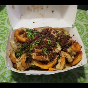 papas con bacon y salsa antiburger